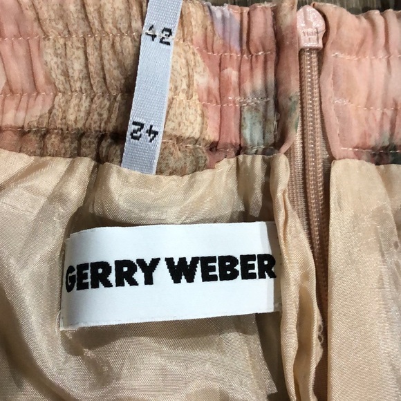 Like new! - GERRY WEBER Crinkle Pleat Skirt - Picture 2 of 11